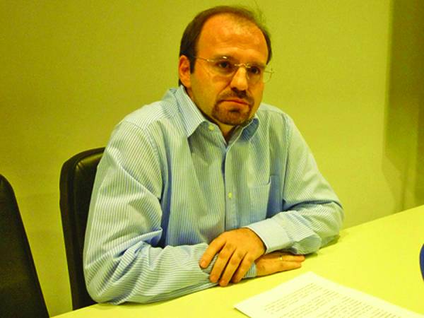 Ο Γιώργος Μπέζος παραμένει διοικητής στο Νοσοκομείο Μεσσηνίας