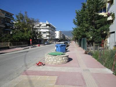 Καλαμάτα: Τραπεζοκαθίσματα σε Αύρας και Ηρώων