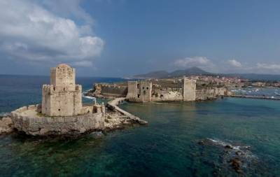 40 επαγγελματίες της Μεθώνης ζητούν στήριξη από τον δήμο Πύλου - Νέστορος