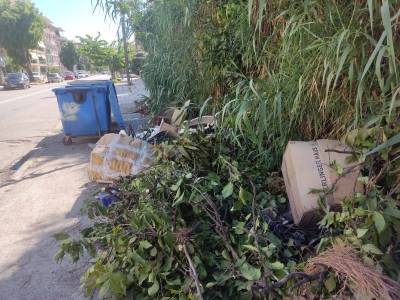 Σκουπιδότοπος στην Ηρώων