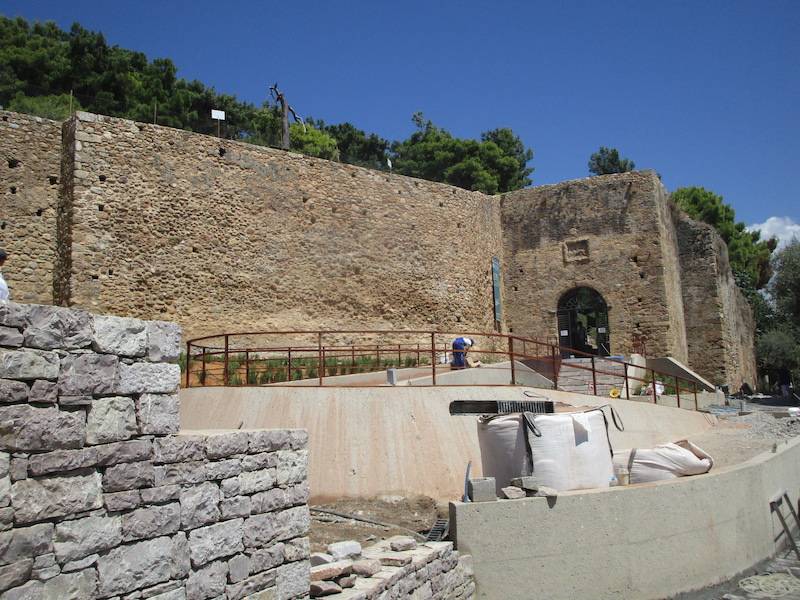 Αποδίδεται σήμερα στο κοινό η νέα είσοδος του Κάστρου Καλαμάτας