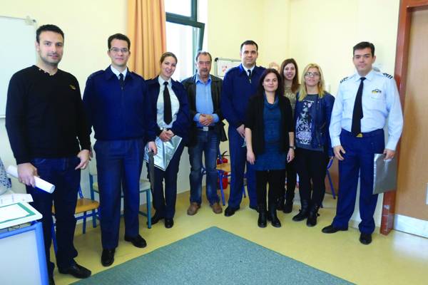 Αξιωματικοί του υγειονομικού στο Ε.Ε.Ε.Ε.Κ. Καλαμάτας