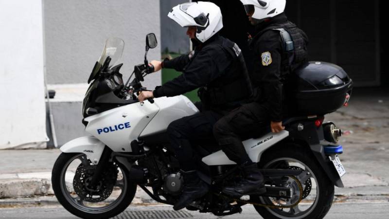 Δύο συλλήψεις για μικροποσότητες ναρκωτικών στην Καλαμάτα