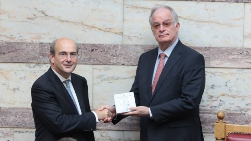 Κατατέθηκε στη Βουλή ο κρατικός προϋπολογισμός του 2024 (βίντεο)