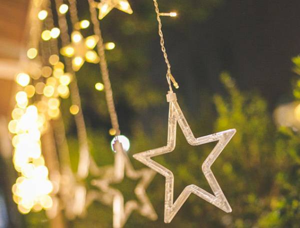 Φωταγωγήσεις δέντρων στη Μεσσηνία