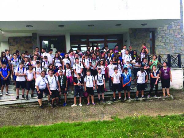 Φιλοξενία προσκόπων για προστασία από την καταιγίδα σε κτήρια της Ελαίας