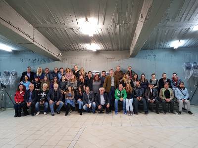 Μεσσηνιακό Ερασιτεχνικό Θέατρο: Ανεβάζει την παράσταση “Οι κυρίες της αυλής μας”