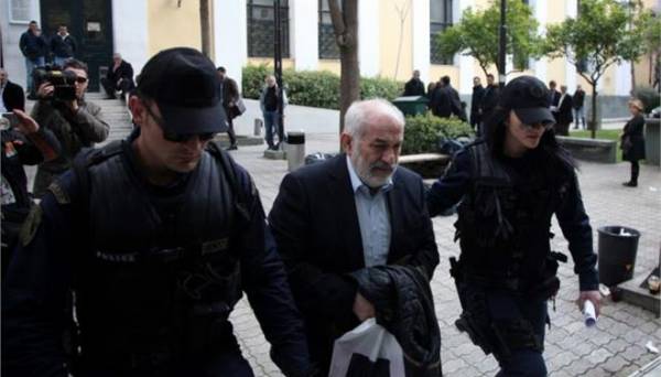 Ισόβια σε Σμπώκο και βαριές ποινές σε Κάντα και Λεονταρίτη για μίζες σε εξοπλιστικά