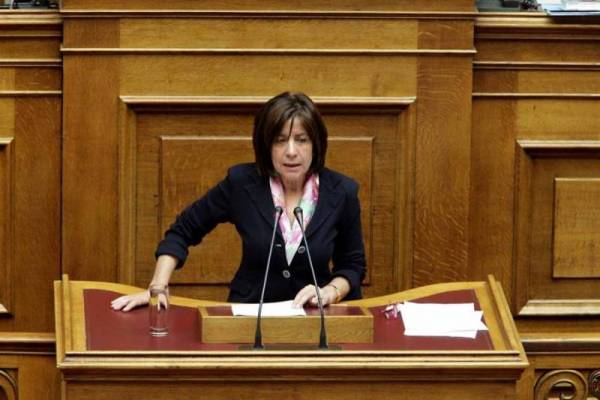 Η αντιπολίτευση κρύβεται πίσω από την καταστροφολογία
