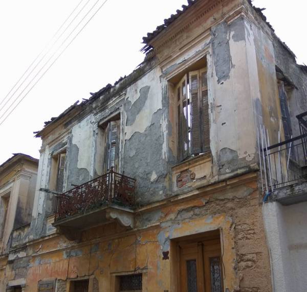 Επικίνδυνα διατηρητέα