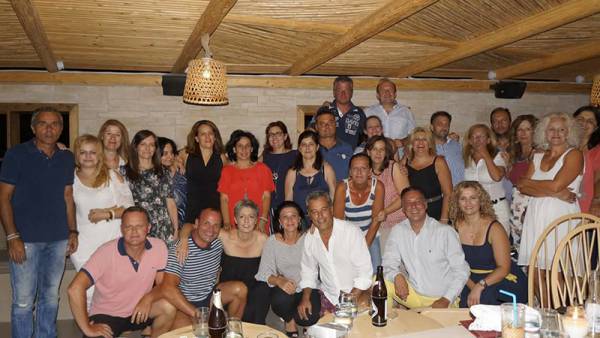 Αντάμωμα αποφοίτων Λυκείου Κυπαρισσίας μετά από 30 χρόνια