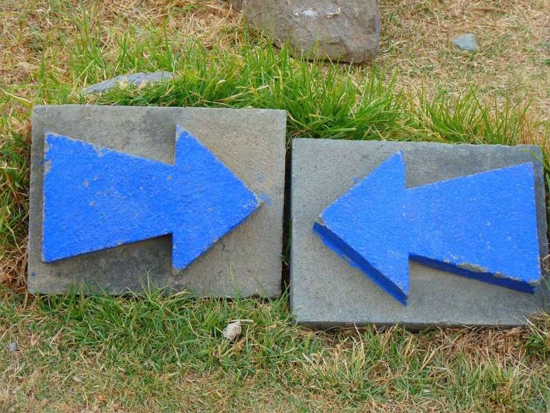 Χωρίς αφήγημα και… όπου βγει