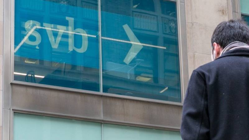 Μπάιντεν: Θα λογοδοτήσουν οι υπεύθυνοι για τις πτωχεύσεις των Silicon Valley Bank και Signature Bank