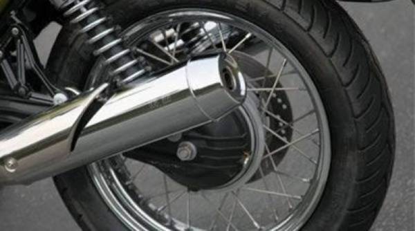 Ανήλικοι οδηγούσαν μηχανάκια χωρίς δίπλωμα