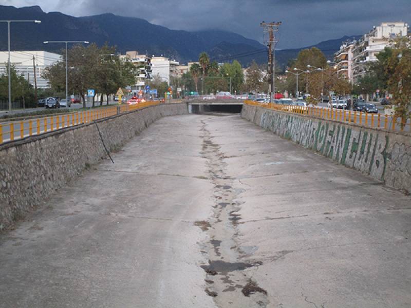 Κολοσσιαία αντιπλημμυρική παρέμβαση στην Καλαμάτα: Ξηλώνουν και ξαναφτιάχνουν από την αρχή το Νέδοντα