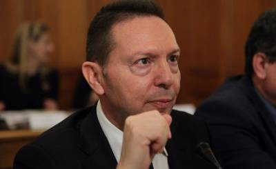 Στουρνάρας: «Τα πρώτα σημάδια ανάκαμψης της οικονομίας αρχίζουν και διαφαίνονται»