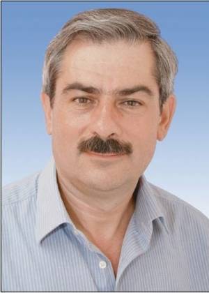 Ερώτηση Πετράκου για τα σχολεία στο Βλαχόπουλο