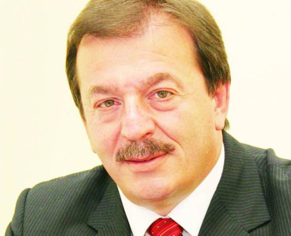 Παρέμβαση Σαμπαζιώτη για το στρατόπεδο της Καλαμάτας