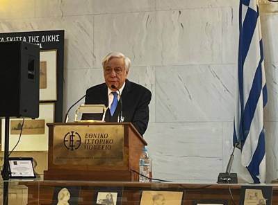 Παυλόπουλος: "Η Ελλάδα έχει το αναφαίρετο δικαίωμα να θωρακίζει αμυντικώς όλα τα Νησιά της στο Αιγαίο"