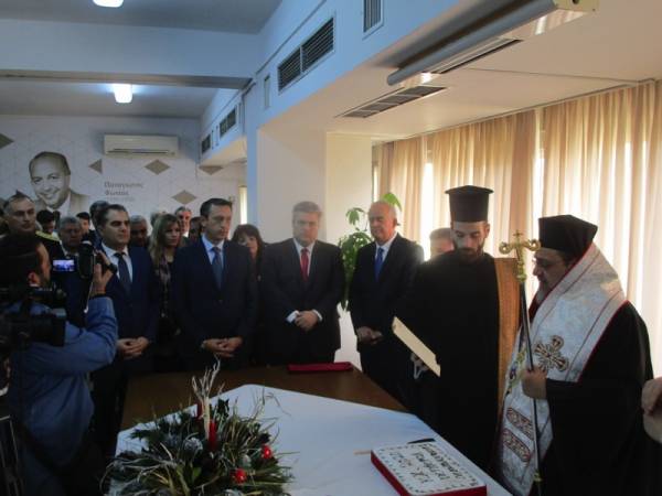 Καλαμάτα: Η υποδοχή του 2020 σε Υπαπαντή και Διοικητήριο Μεσσηνίας