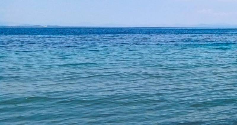Ρύπανση από πίσσα σε ακτές Καλαμάτας και Μεσσήνης