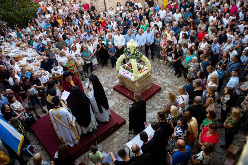 Μεσσηνία: Ο Εσπερινός της Κοιμήσεως της Θεοτόκου στην Ιερά Μονή Βουλκάνου (φωτογραφίες)