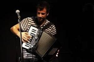 Αναβάλλεται η συναυλία Μαραβέγια στο &quot;Καστράκι&quot;