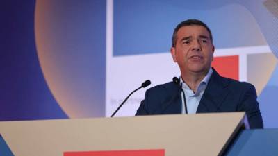 Η παραίτηση Τσίπρα και οι αντιδράσεις που «ταράζουν» το πολιτικό σκηνικό (βίντεο)