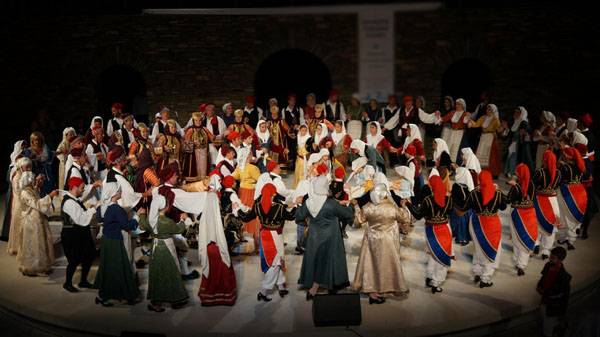 Φεστιβάλ Παραδοσιακών Χορών στο Δώριο