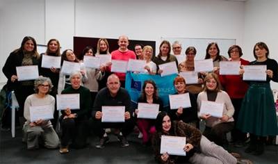 Καθηγήτρια του 2ου Γυμνασίου σε σεμινάριο στην Πράγα