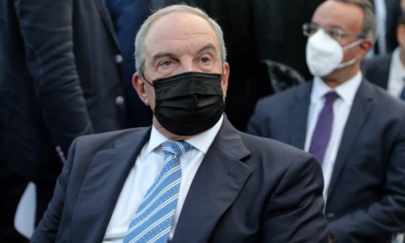 Θετικός στον κορονοϊό ο πρώην πρωθυπουργός Κώστας Καραμανλής