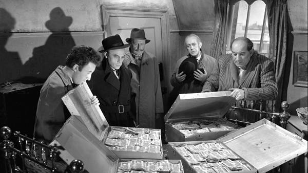 Απάτες και ληστείες στη Νέα Κινηματογραφική Λέσχη Καλαμάτας