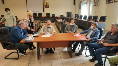 Προγραμματική σύμβαση για δημιουργία αθλητικού κέντρου στην Κυπαρισσία (βίντεο)