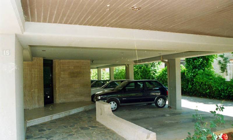 Απόφαση - «βόμβα» για τις θέσεις πάρκινγκ στις πιλοτές των πολυκατοικιών