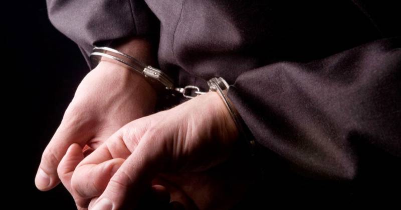 Σύλληψη για παραμέληση παιδιών, που έκλεψαν ποδηλατάδικο