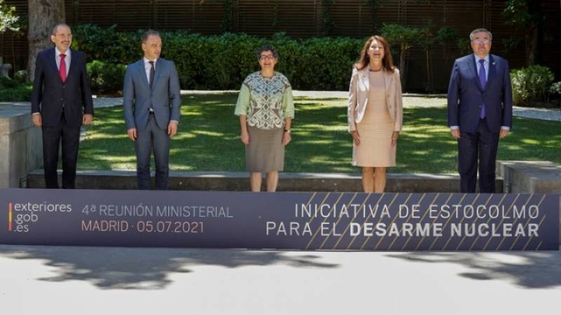 Δεκαέξι χώρες καλούν σε «χειροπιαστά» βήματα για να μειωθούν τα πυρηνικά οπλοστάσια