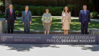 Δεκαέξι χώρες καλούν σε «χειροπιαστά» βήματα για να μειωθούν τα πυρηνικά οπλοστάσια