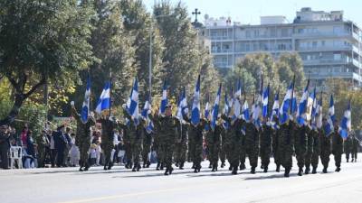 28η Οκτωβρίου: Η Ελλάδα γιορτάζει την Εθνική Επέτειο του «ΌΧΙ»-Στις 11:00 η μεγάλη στρατιωτική παρέλαση στη Θεσσαλονίκη