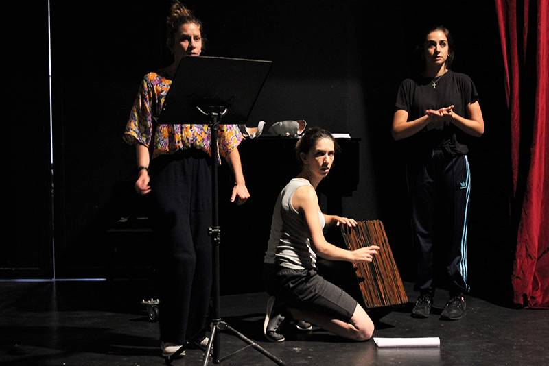 Τελευταία εβδομάδα για το Διεθνές Θερινό Σχολείο Θεάτρου Καλαμάτας