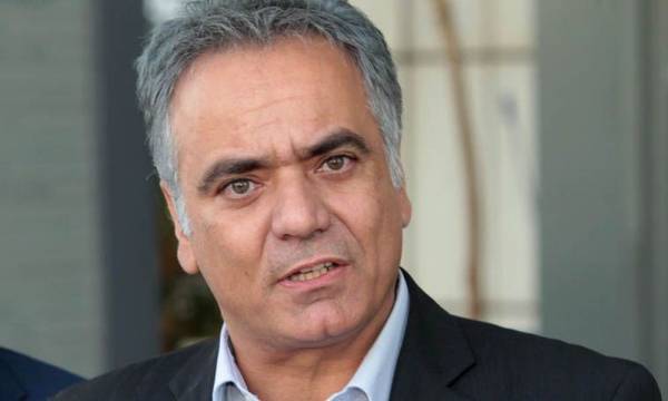 Στην Καλαμάτα για Πάσχα ο Πάνος Σκουρλέτης