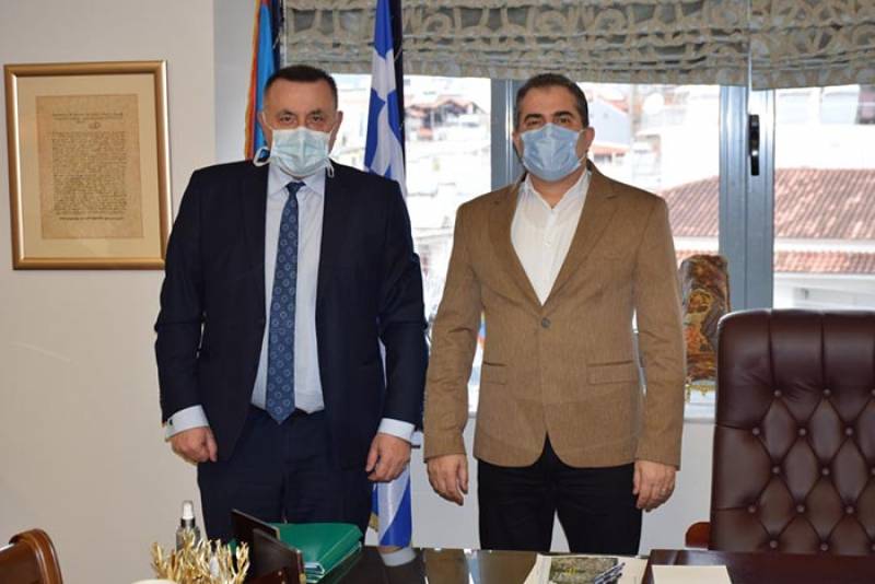 Βασιλόπουλος με Χαλαβατσιώτη για την εφαρμογή των μέτρων κατά της πανδημίας