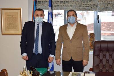 Βασιλόπουλος με Χαλαβατσιώτη για την εφαρμογή των μέτρων κατά της πανδημίας