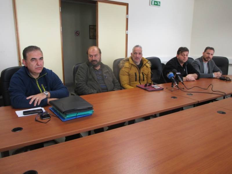 Εργατικό Κέντρο Καλαμάτας: Καταγγέλλουν 5 απολύσεις από το Ασυλο Ανιάτων (βίντεο)