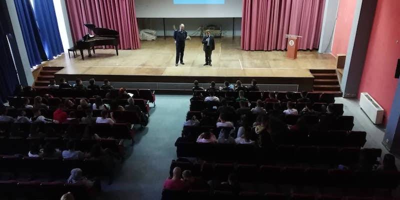 Ένας χρόνος από το πολύνεκρο τροχαίο στην Τερψιθέα: Εκδήλωση ενημέρωσης και μνήμης στο ΕΠΑΛ Κυπαρισσίας