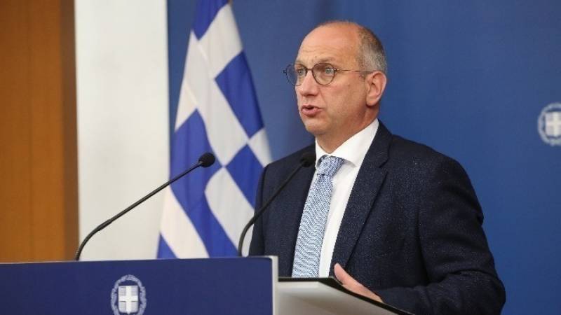 Οικονόμου: Η Παγκόσμια Τράπεζα έχει εντάξει την Ελλάδα στις 12 χώρες με πλήρη νομική ισότητα ανδρών - γυναικών