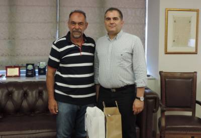 Ο Γιώργος Ιωακειμίδης στο Δημαρχείο Καλαμάτας