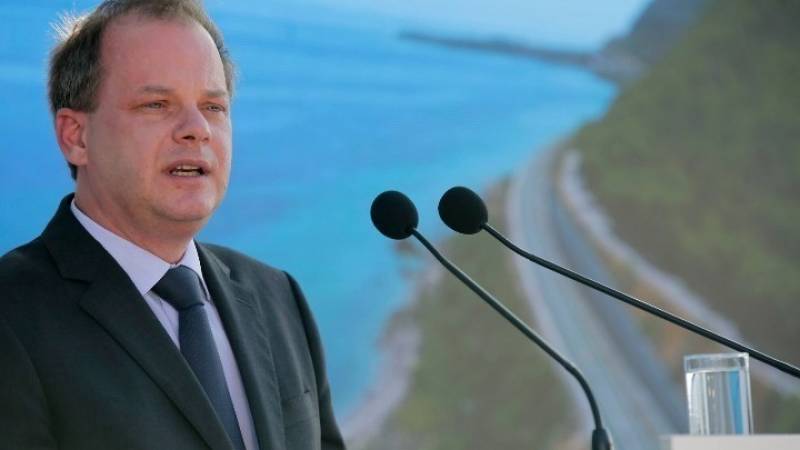 Καραμανλής: Ασφαλείς δρόμοι, υπεύθυνοι οδηγοί και δίκαιοι κανόνες για όλους