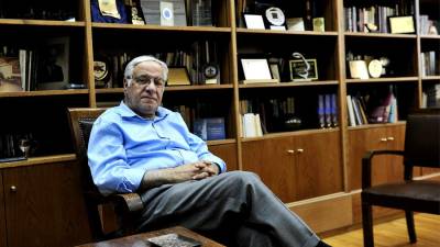 Πέθανε ο αστροφυσικός Διονύσης Σιμόπουλος