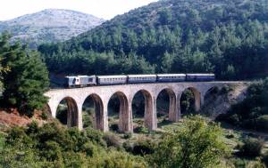 Συμβολική αδελφοποίηση της γέφυρας Μάναρη με τη γέφυρα Ρίου - Αντιρρίου