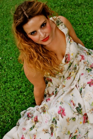 Η καλαματιανή ηθοποιός Ελένη Ευταξοπούλου στην «Ε» για την παράσταση ''Το αγόρι που κλώτσαγε''